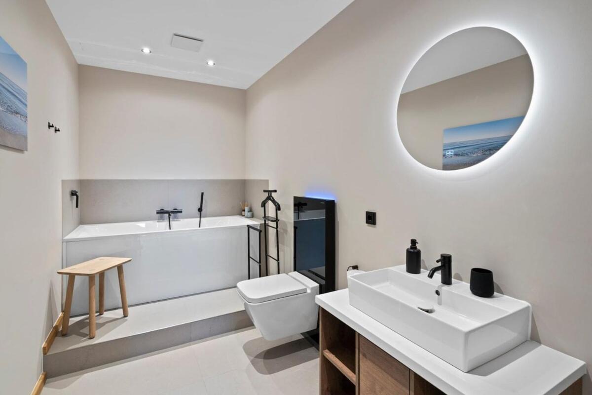 Luxus Meerblick Strand & Sauna & Garten & Heimkino Glowe Luaran gambar
